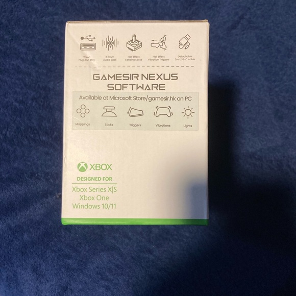 GameSir (LED Xbox Controller) - Picture 4 of 10